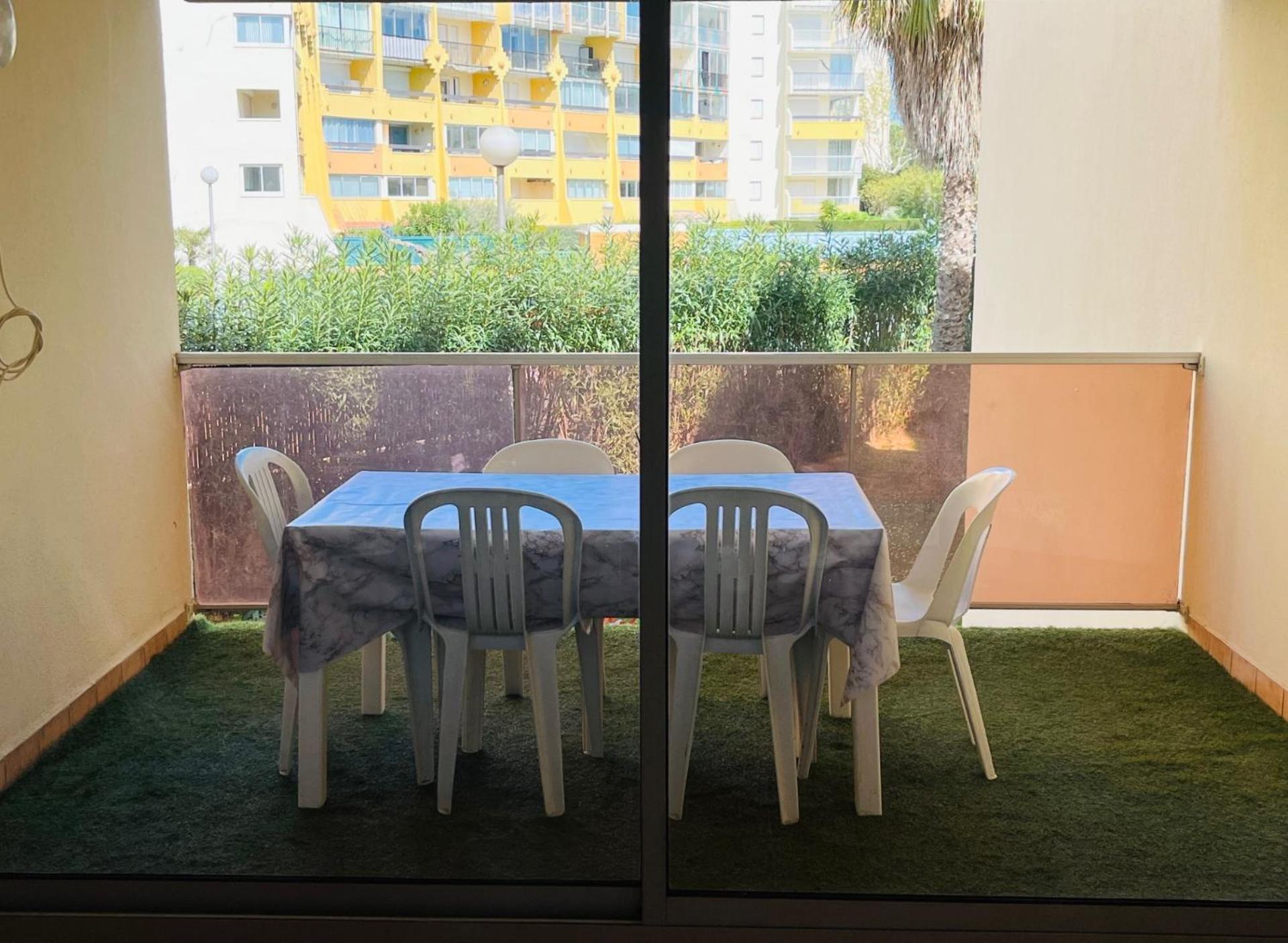 T2 ,4 Couchages ,Climatise ,Terrace ,En Face D'Aqualand ,Plage Rochelongue Agde Exteriör bild